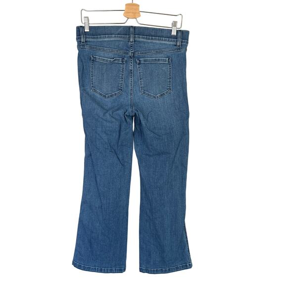 Spanx Denim Jeans Kick Flare Pull On Medium Blue Wash Women's Sz L 20541R Pants - Picture 3 of 11